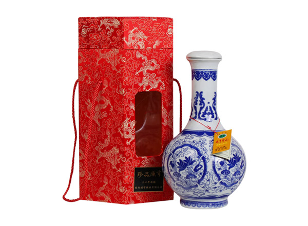 闲置咸亨黄酒回收珍品咸亨三十年花雕酒青瓷瓶盒装绍兴黄酒2.5L行情价格
