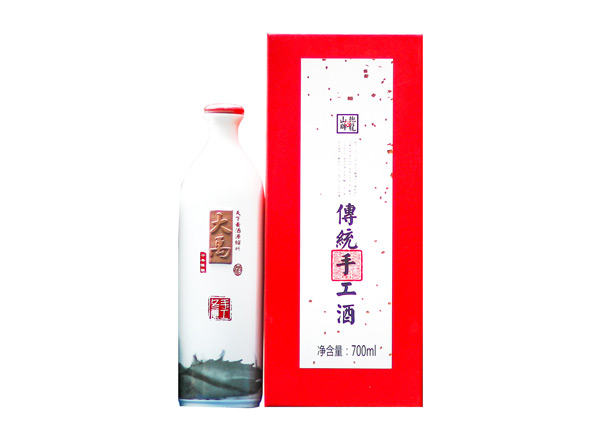 闲置抱龙山牌大禹黄酒回收大禹二十年陈酿手工冬酿20年传统手工酒行情价格